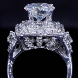 Square Design Diamond Ring