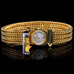 Vintage Yellow Gold Watch For Women